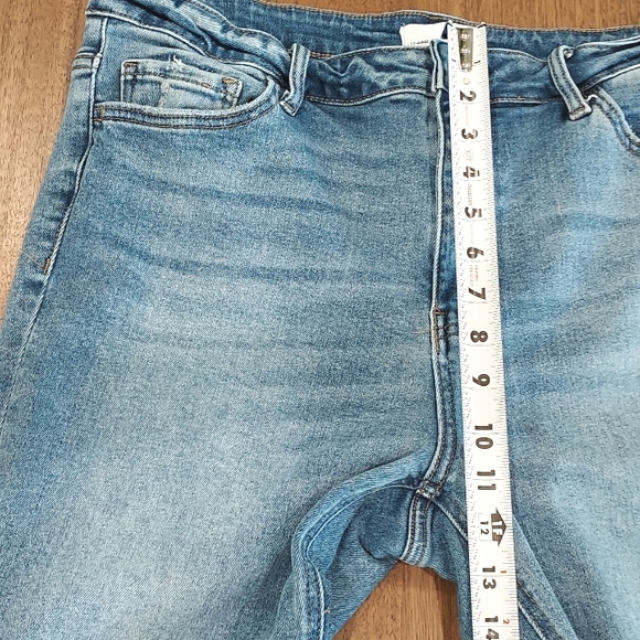 Vervet High-Rise Straight Jeans - Picture 9 of 12